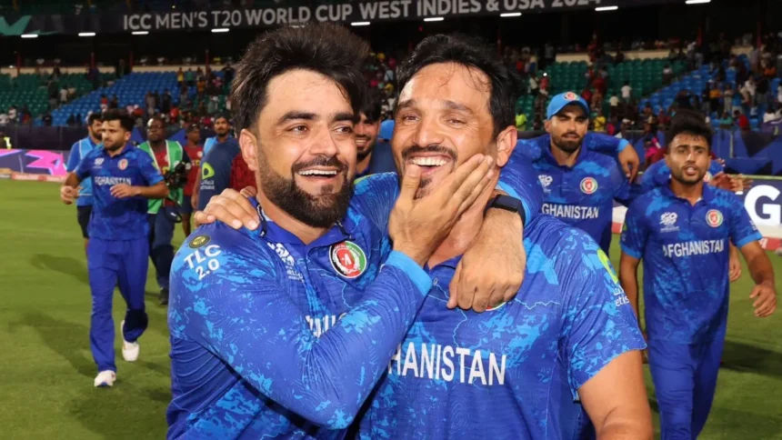 Rashid Khan, Gulbadin Naib