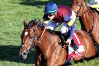Rush Lips tastes sweet victory at Keeneland's QEII Challenge Cup