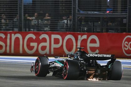 Russell Edges Singapore GP Pole Verstappen