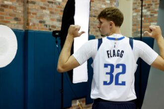 The Dallas Mavericks Star warns Cooper Flag to avoid the "One Man" mentality before challenging rookie season
