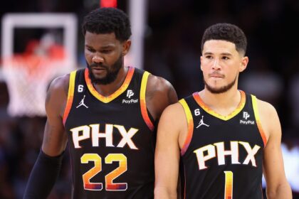 The unclear answer to Devin Booker's Deandre Ayton question should be relevant to La Lakers fans