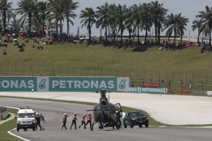 Update: Malaysian MotoGP schedule delayed due to Moto3 witness lap collision