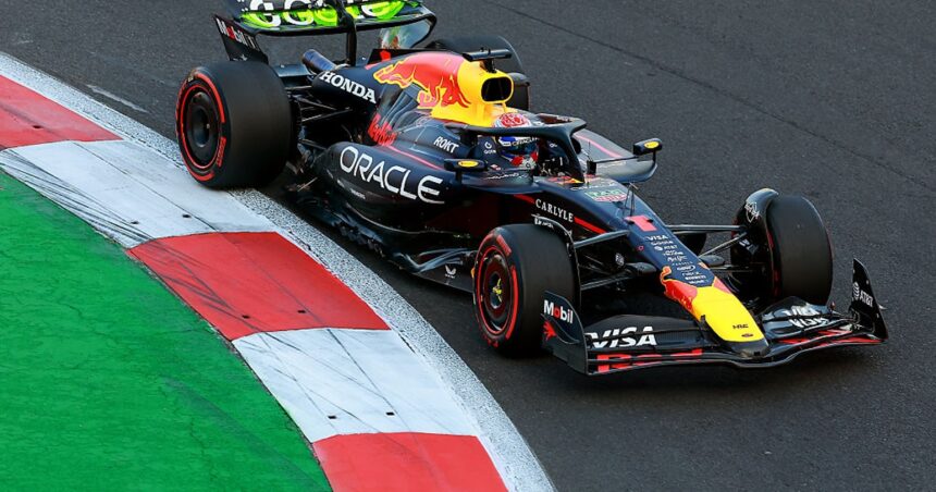 Verstappen leads in Mexico FP2 as McLaren slumps