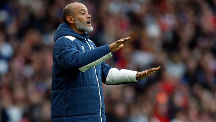 West Ham join 'insane' race to sign £105,000-a-week striker who 'loves Cruyff's turn'