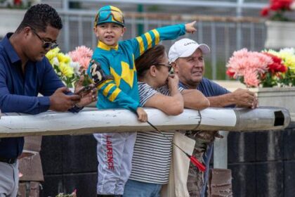 Which filly will move forward to win the Frisette Stakes?