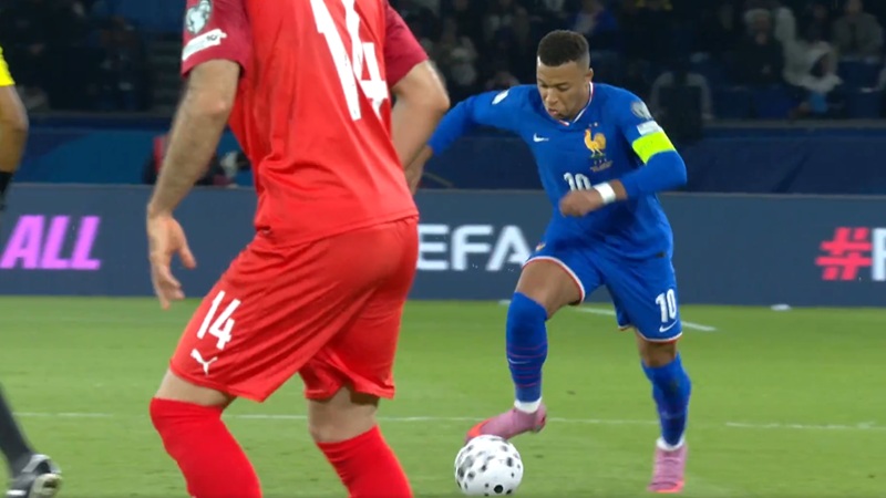 Goals from Mbappé, Rabiot and Thauvin as France ease past Azerbaijan and remain top of group in World Cup qualifiers (Video)
