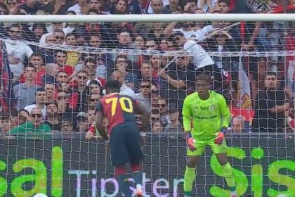 Parma hold off Genoa with 10 men, goalkeeper Zion Suzuki heroic with penalty save in stoppage time (video)