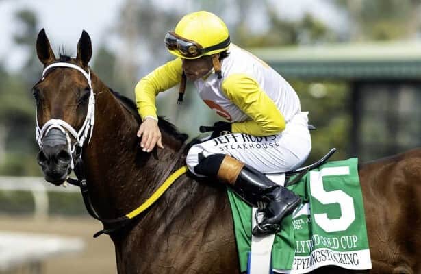 12 major prize winners listed on tab