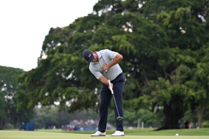 Adam Scott fired; 'beauty' needed to end title slump