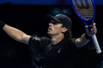 Alex de Minaur defeats Taylor Fritz to win first ATP Finals