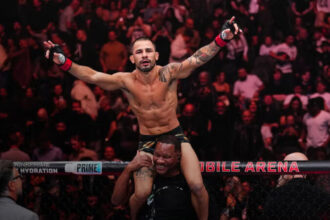 Alexandre Pantoja celebrates UFC win