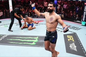 Benoit Saint-Denis Smashes Beneil Dariush in 16 Seconds - UFC 322 Highlights