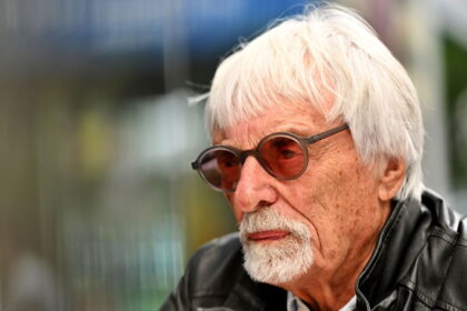 Bernie Ecclestone wonders if McLaren is 'retaining Oscar Piastri'