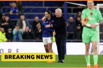 David Moyes hopes to reunite with Everton midfielder