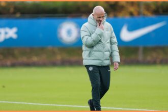 Enzo Maresca during a Chelsea FC training session