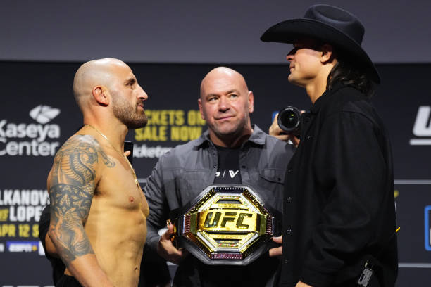 Coach Alexander Volkanovski disappointed in Diego Lopez rematch: 'Movsar and Murphy deserve better'