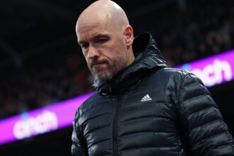 Erik ten Hag is open to talks with Wolves, but there is one 'obstacle' that could end his contract