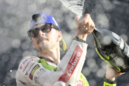 Fabio Di Giannantonio takes revenge on Valencia in MotoGP: "The trophy stays with me!"
