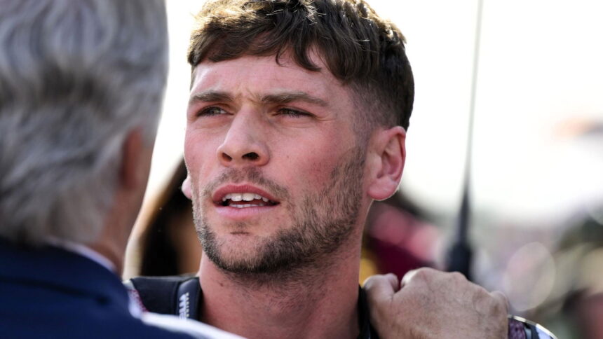 Jake Dixon slips off in MotoGP: "It didn't go well. I'm okay now"