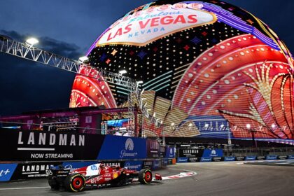 Leclerc speeds up at the start of Las Vegas GP practice