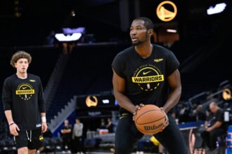 Warriors' Jonathan Kuminga warms up before NBA Game 5 between the Indiana Pacers and Golden State Warriors at Chase Center on November 9, 2025 in San Francisco, California, USA.