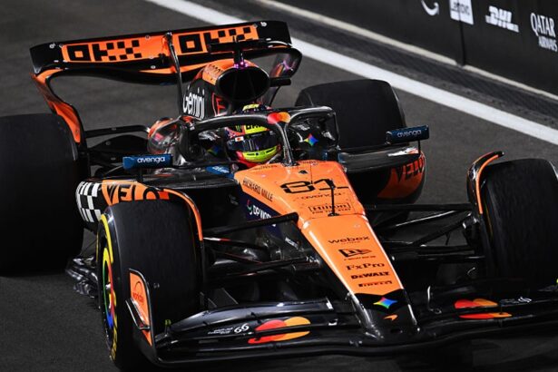 Piastri tightens title fight with crucial Qatar GP pole