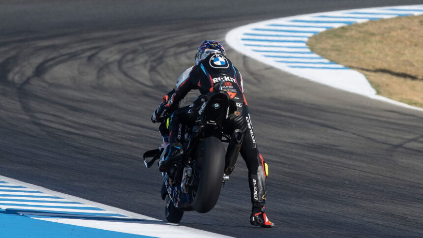 Toprak Razgatoroglu switches to Yamaha MotoGP: ``I don't brake like a superbike''