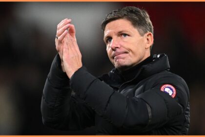 Crystal Palace manager Oliver Glasner applauds the fans