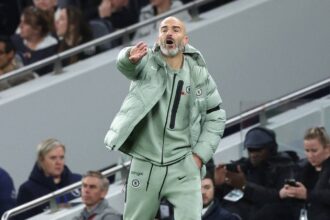 Chelsea star out for a month with injury, shares stance on January transfer