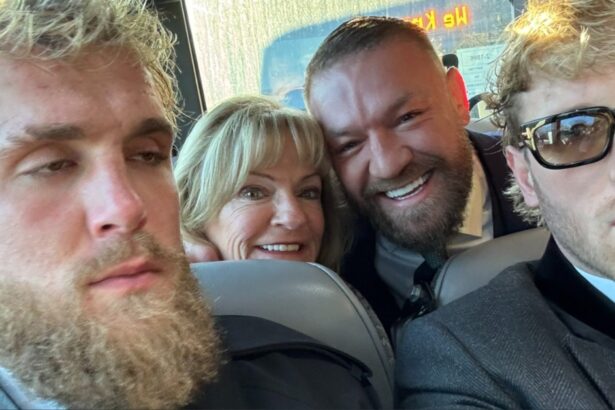 Video - Conor McGregor shares frosty bus ride with Logan Paul, Jake Paul ahead of inauguration: 'I'm gonna kill him'