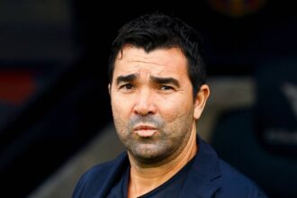 Deco is considering a move to Barcelona as Arsenal look to sign Piero Hincapie this summer