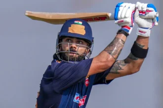 Virat Kohli in action for Delhi