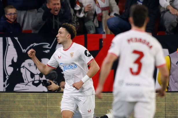 Leeds have decided on a move for the forward and are in active negotiations to sign Ruben Vargas.