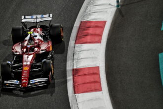 Lewis Hamilton claims surprising 'possibility' after tricky Friday in Abu Dhabi