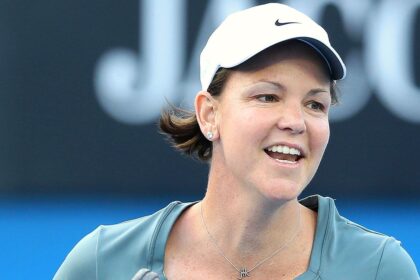 Lindsay Davenport re-signs as Billie Jean King Cup captain