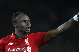 Liverpool considering signing £70m PL striker