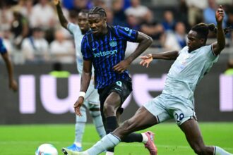 Manchester United ahead of Chelsea and Tottenham in race to sign Oumar Solet in January