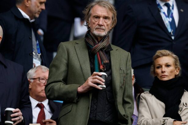 Manchester United in talks to sign James Garner as bargain price emerges