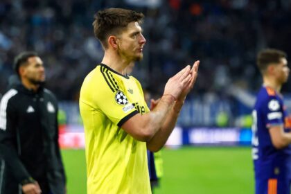 Newcastle star out until after Christmas due to undiagnosed injury