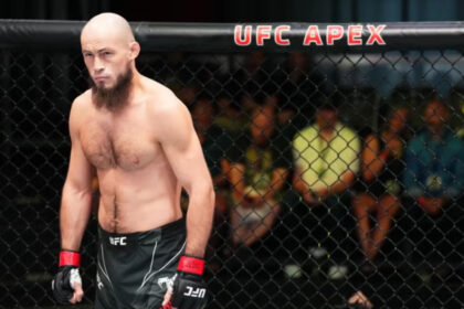 Rinat Fakhretdinov UFC Apex fight