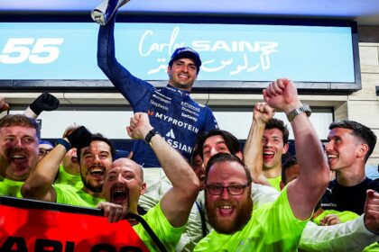 Sainz celebrates proudest day at Williams with perfect podium in Qatar