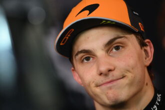 Wild Oscar Piastri F1 title conspiracy theory raised in parliament