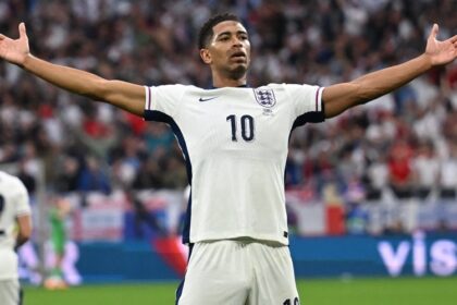 Manchester United plan €150m bid for Jude Bellingham