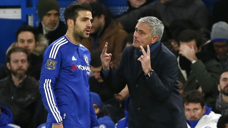 Como head coach Cesc Fabregas explains how all the coaches he played for have influenced his own coaching style (video)