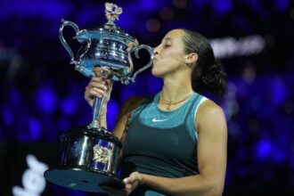 How much is the Australian Open 2026 prize money? Historical statistics