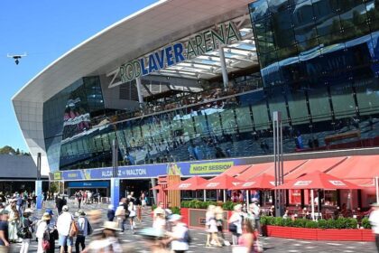 How much will be the prize money for winning the Australian Open in 2026? What about the first round exit?