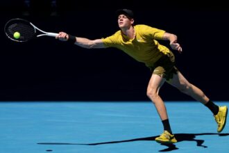 Australian Open Live: Sinner in trouble as match is halted due to extreme heat