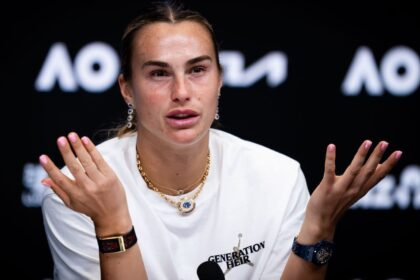 Top players asked to delete fitness trackers at Australian Open