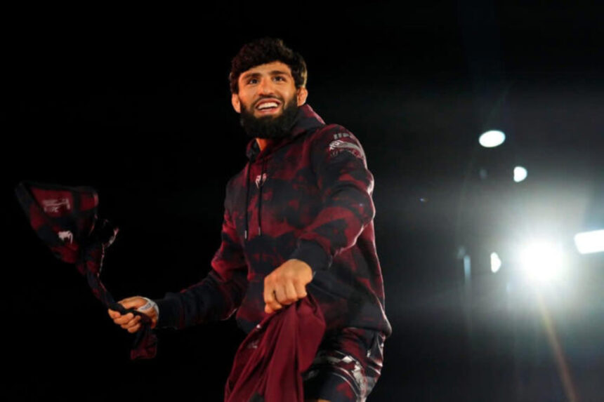 UFC lightweight Arman Tsarukyan