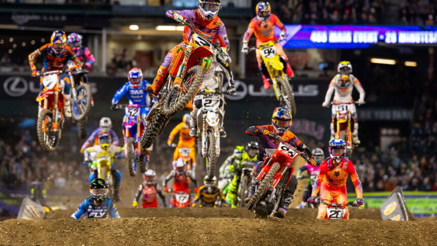 Eli Tomac doubles at San Diego AMA Supercross after late game against Hunter Lawrence